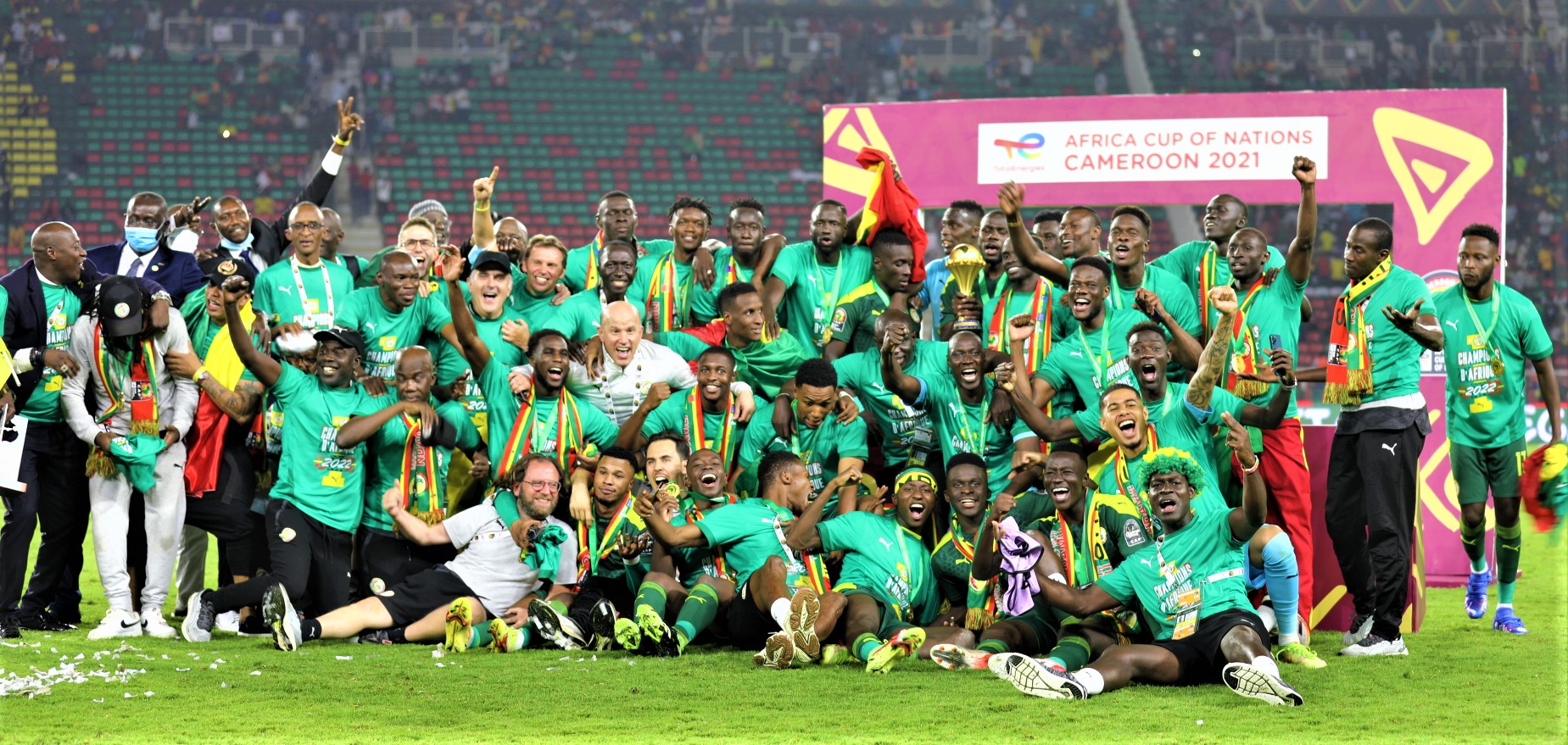 Boulaye Dia cùng đội tuyển Senegal tại Cúp bóng đá châu Phi