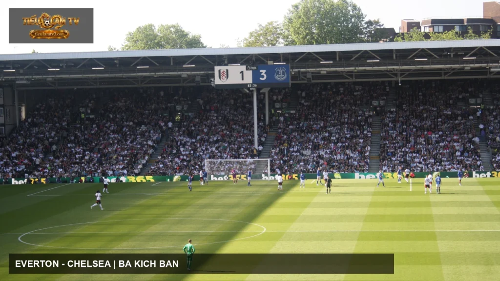 Các cầu thủ Everton trong một trận Ngoại hạng Anh năm 2025